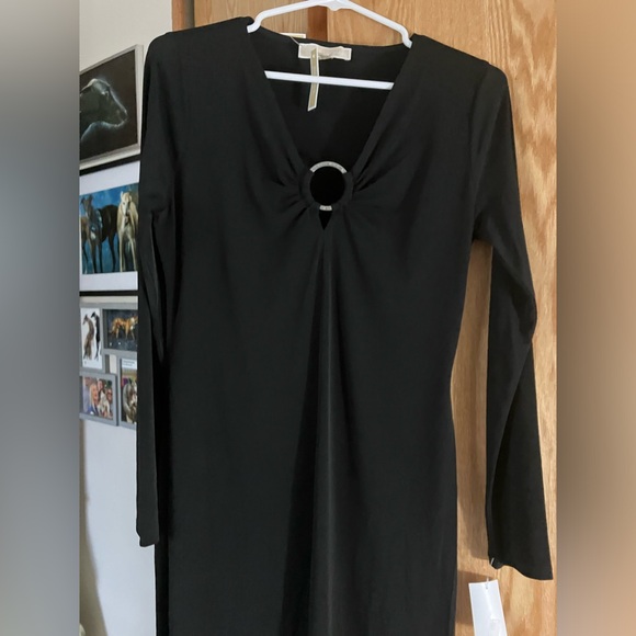 NWT $140 Michael Kors black V neck dress with metal ring accent. Stretchy. Sz M. - Picture 9 of 15